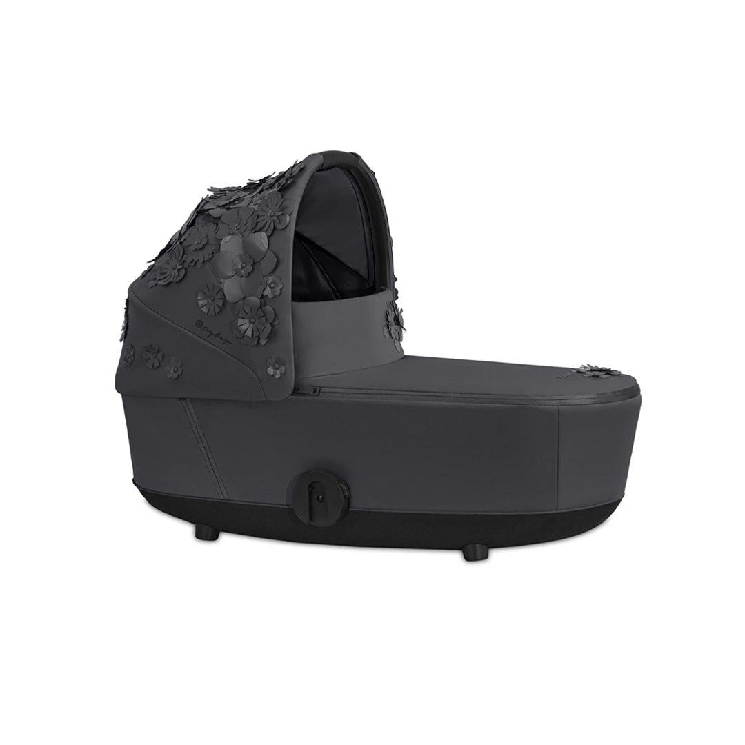 CYBEX Mios Lux Carrycot - Simply Flowers - Dream Grey 3 CYBEX Mios Lux Carrycot - Simply Flowers - Dream Grey