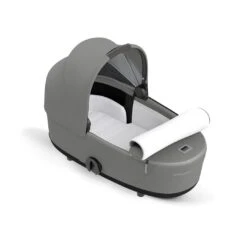 CYBEX Mios Lux Carrycot - Soho Grey (2022) -Cybex cybex mios lux carrycot soho grey 3