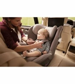 Cybex Sirona M Sensorsafe 2.0 Convertible Car Seat - Pepper Black -Cybex cybex sirona m sensorsafe 2 0 convertible car seat pepper black 237